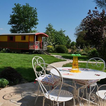 La Girardiere Hotel Le Boupere Ngoại thất bức ảnh